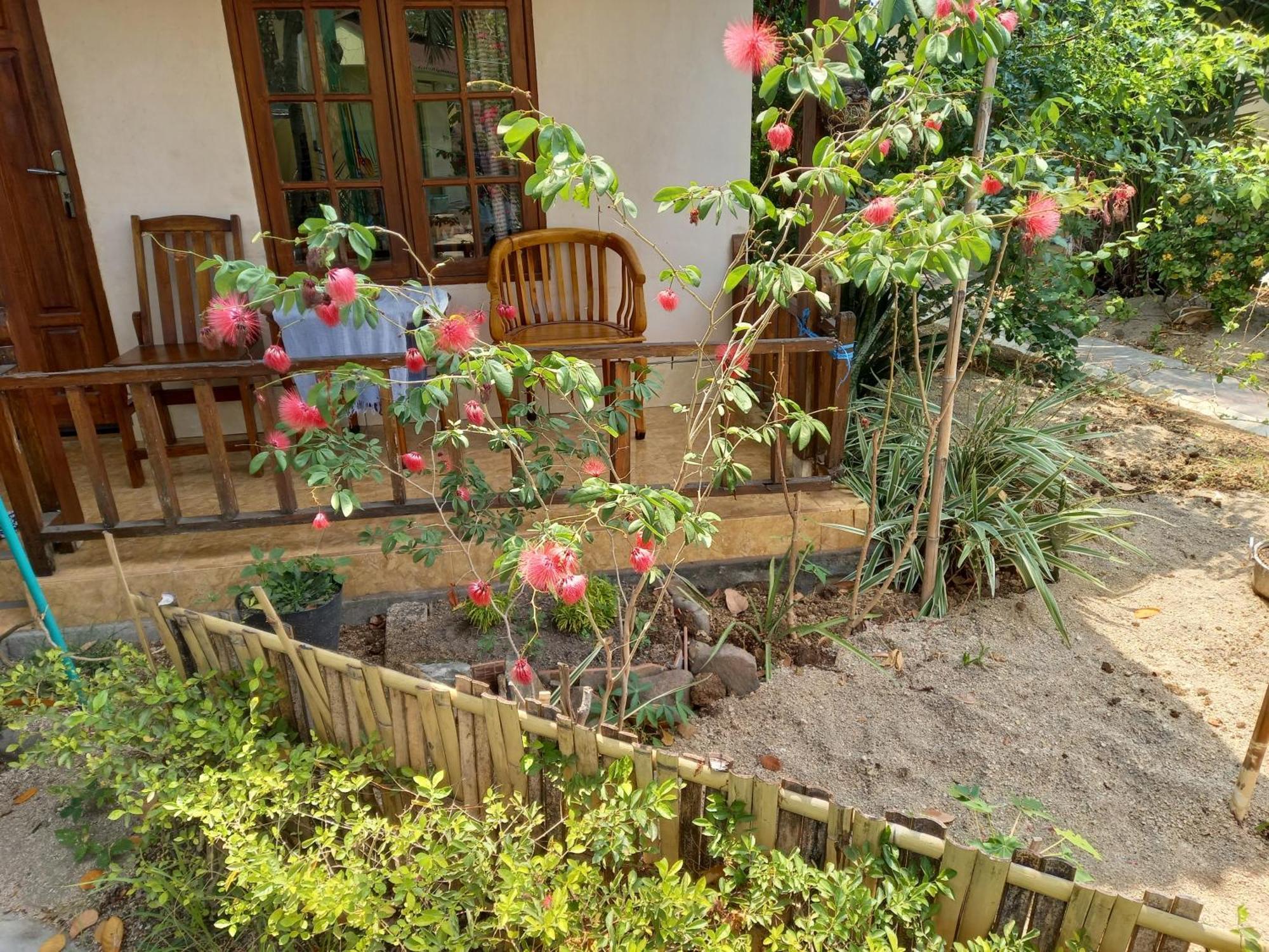 סנגיגי Arnel Bungalows מראה חיצוני תמונה