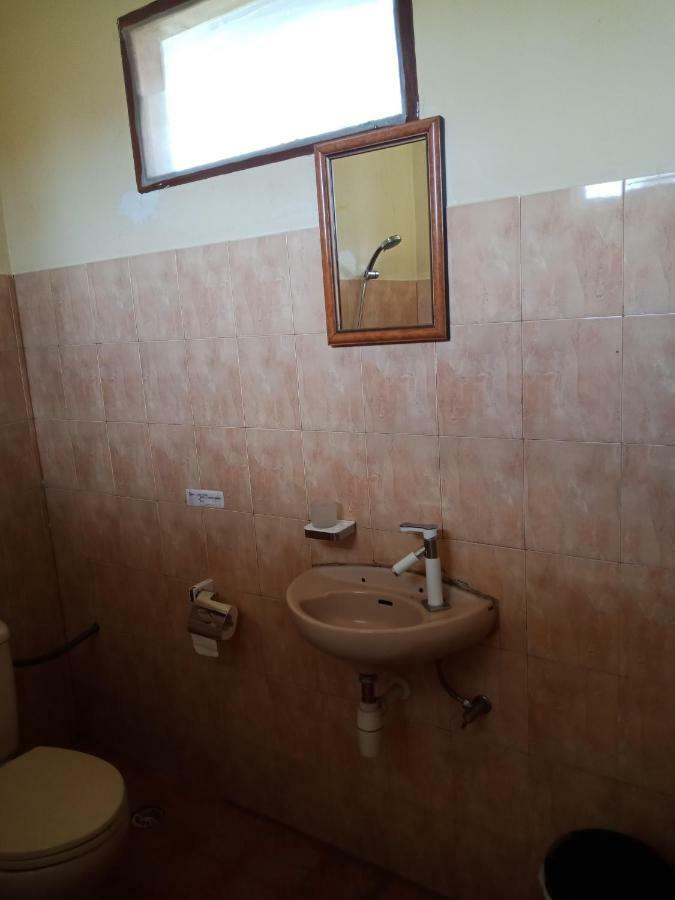 סנגיגי Arnel Bungalows מראה חיצוני תמונה